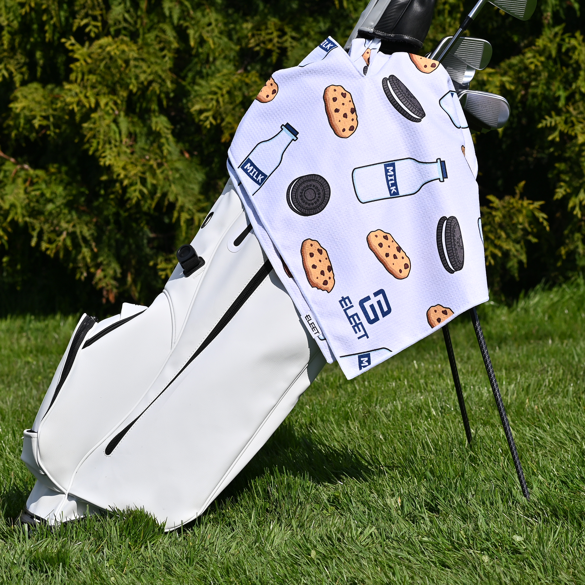 Milk & Cookies Players Towel Eleet Golf